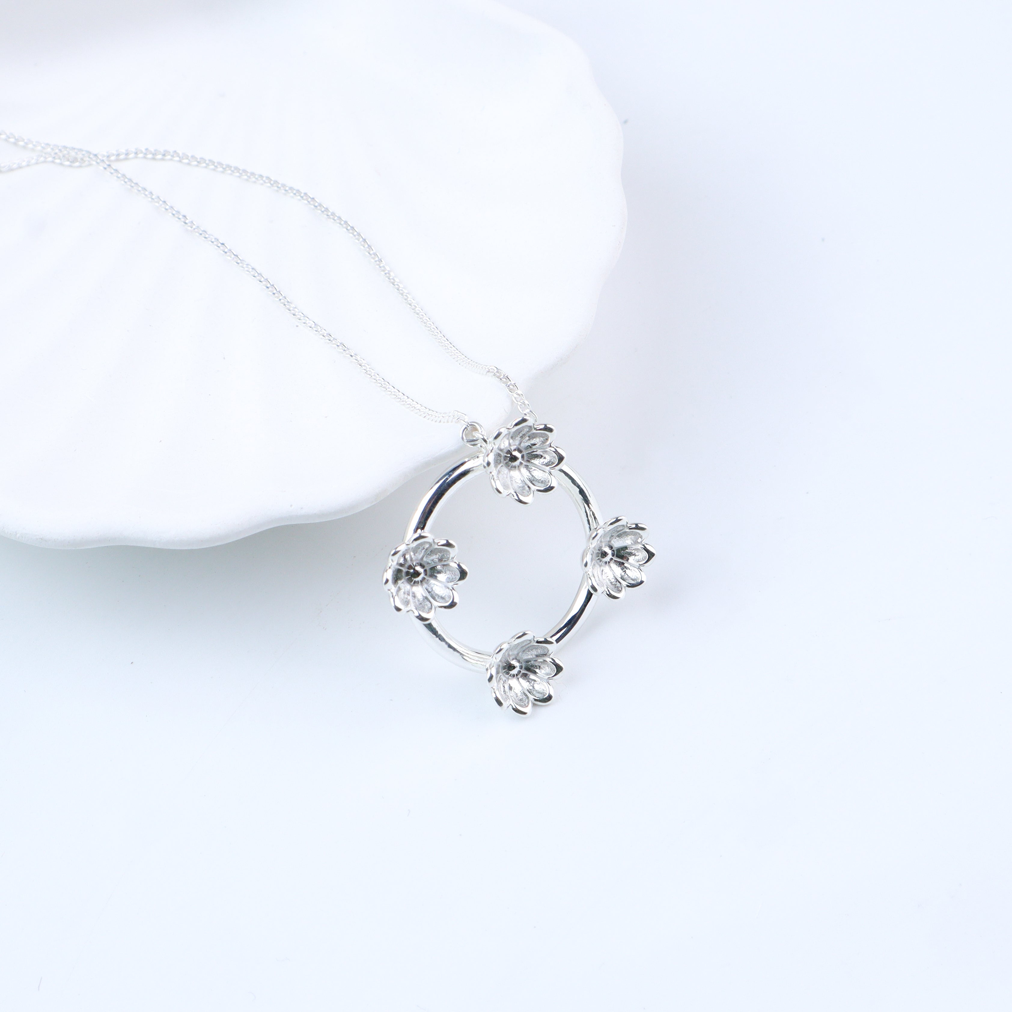 Four Flower Pendant Necklace