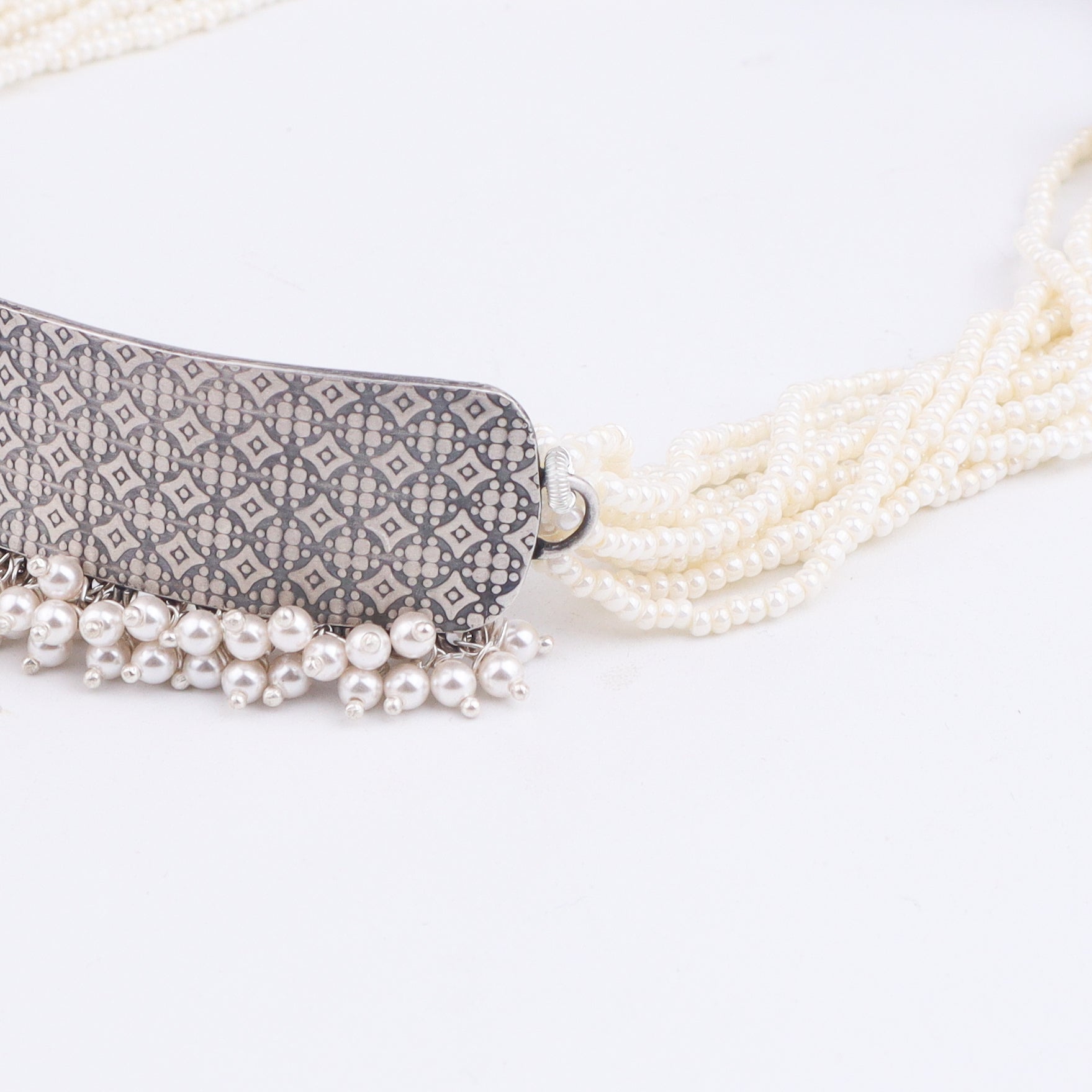 Nakshi Choker Set with Pearls