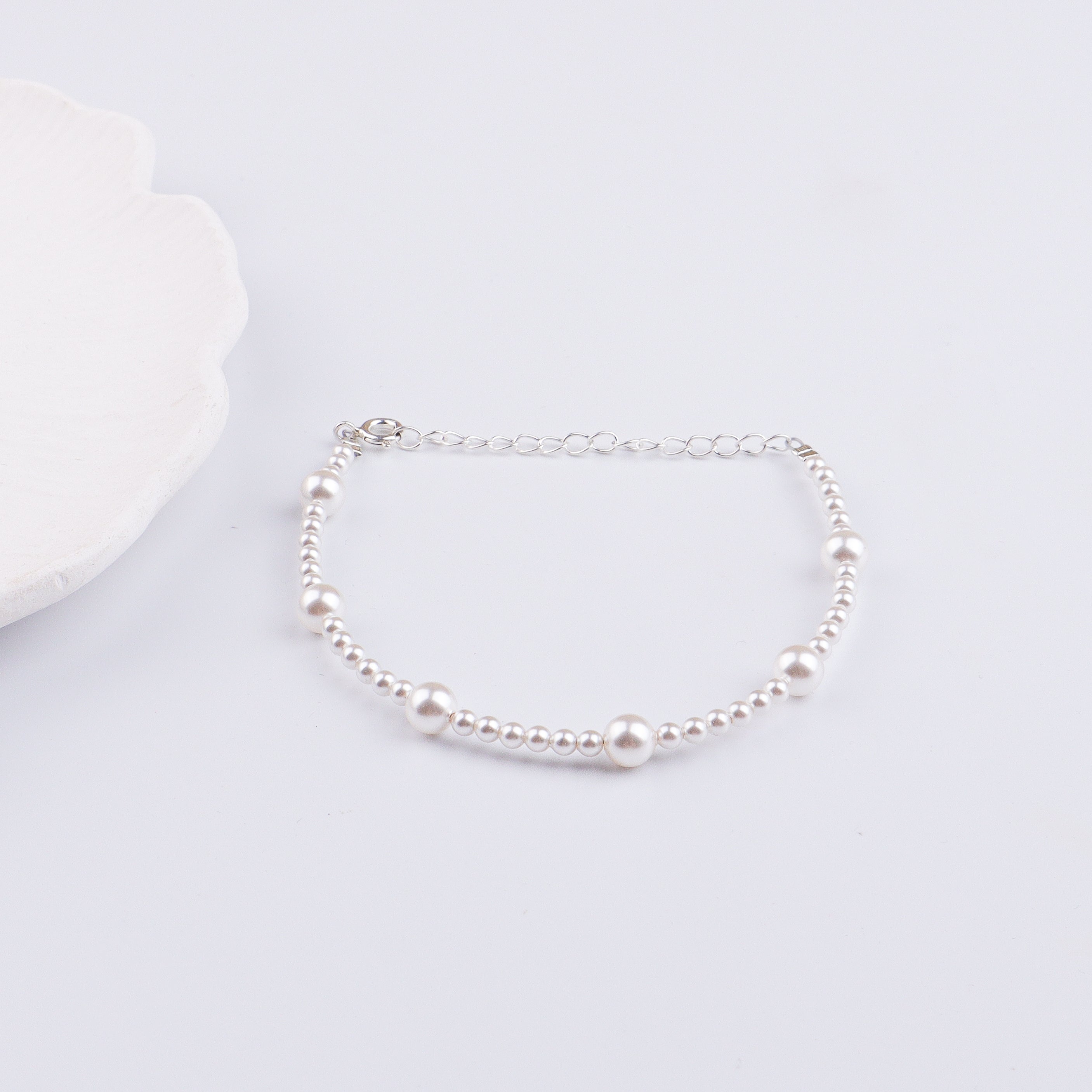White Pearl Silver Bracelet (Project Handmade)