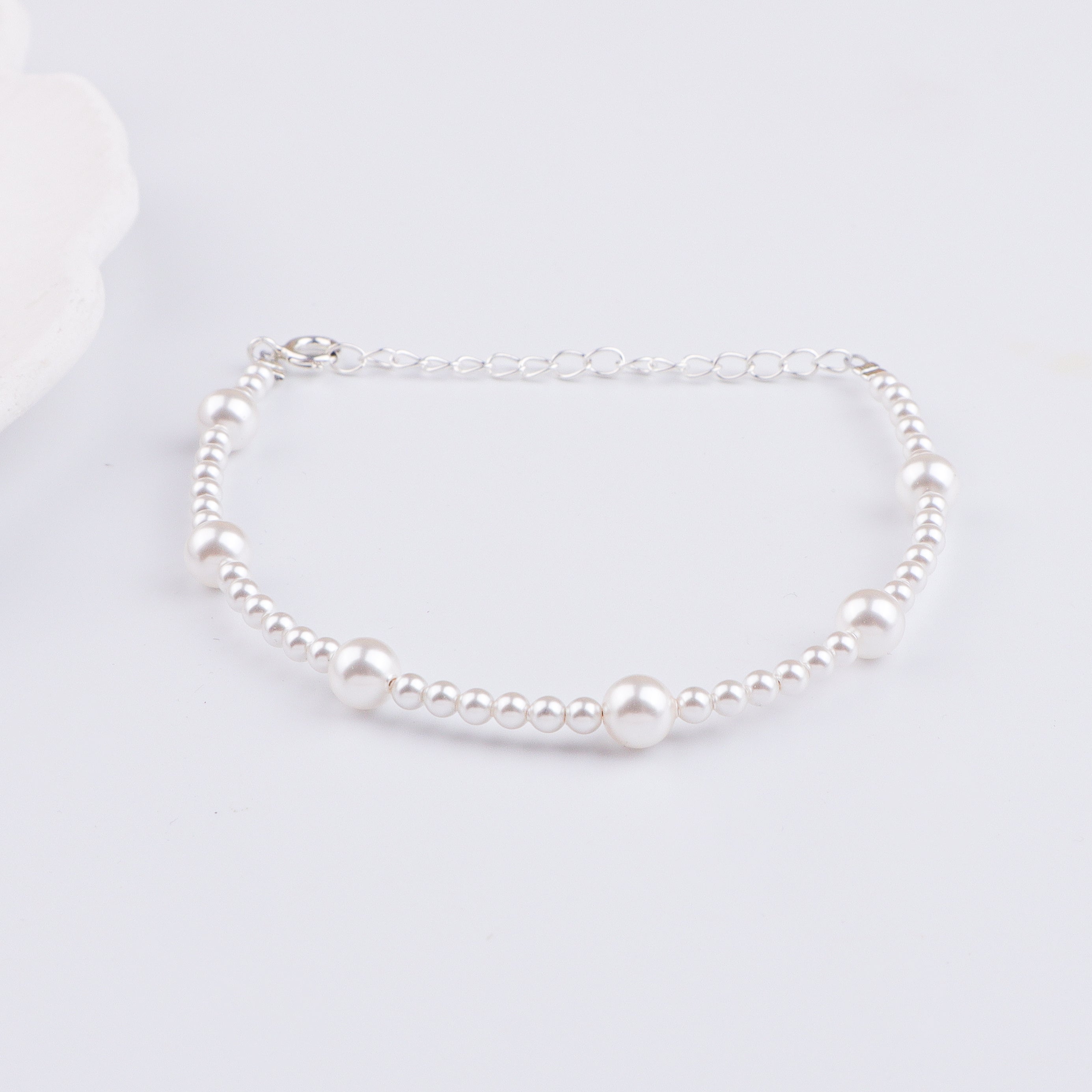 White Pearl Silver Bracelet (Project Handmade)