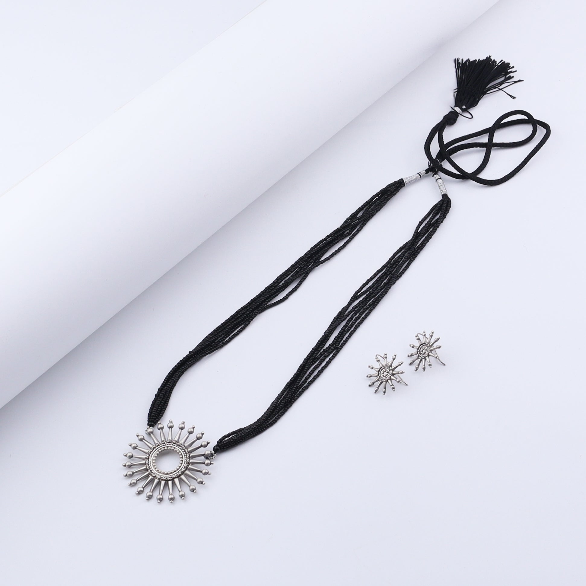 Tejaswi Surya Mangalsutra