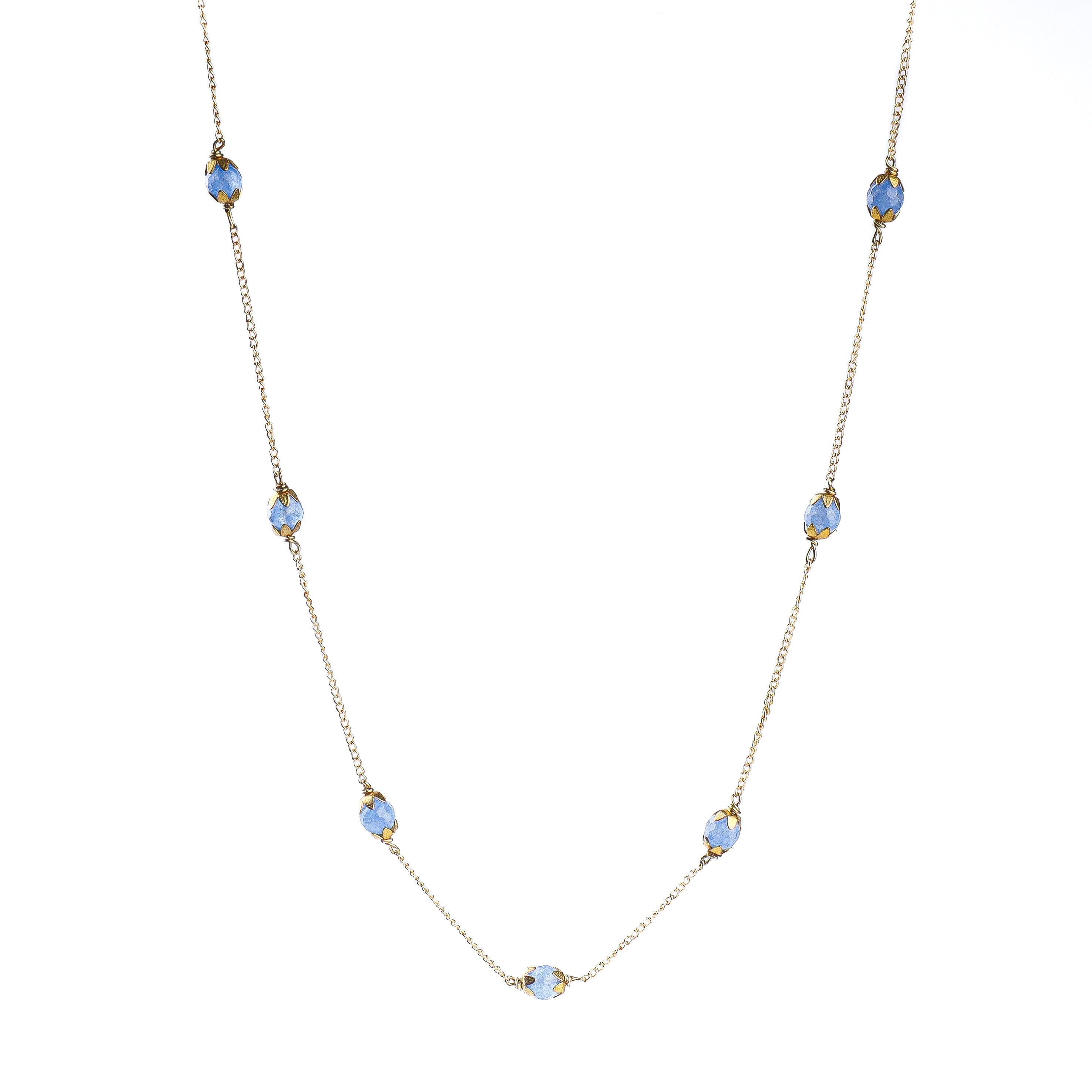 Model wearing 22K gold-plated fashion necklace for a sophisticated and elegant jewellery look