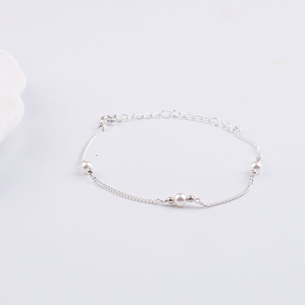 White Pearl Silver Chain Bracelet (Project Handmade)