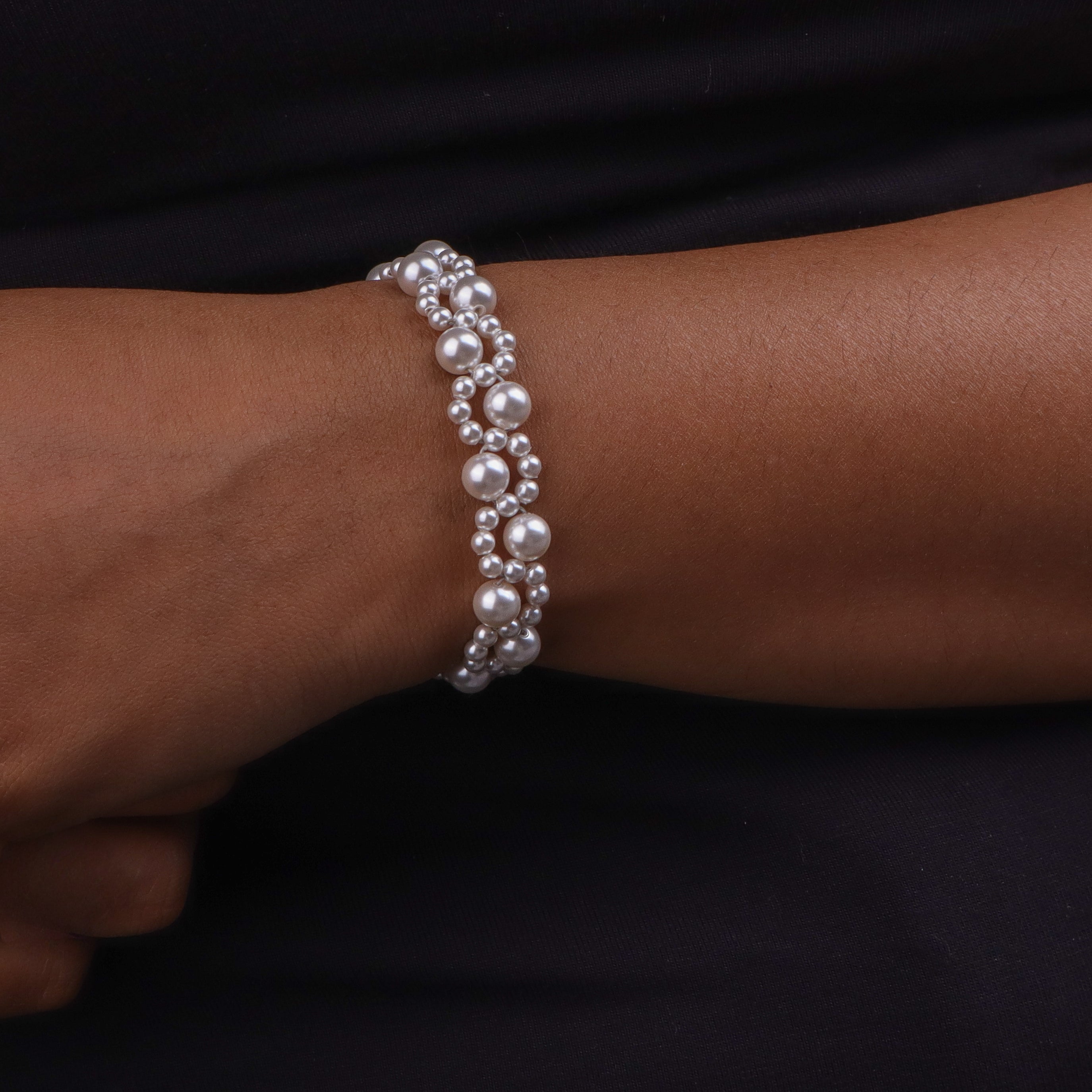 White Pearl Silver Bracelet (Project Handmade)