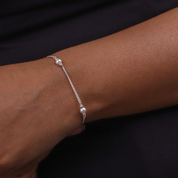 White Pearl Silver Chain Bracelet (Project Handmade)