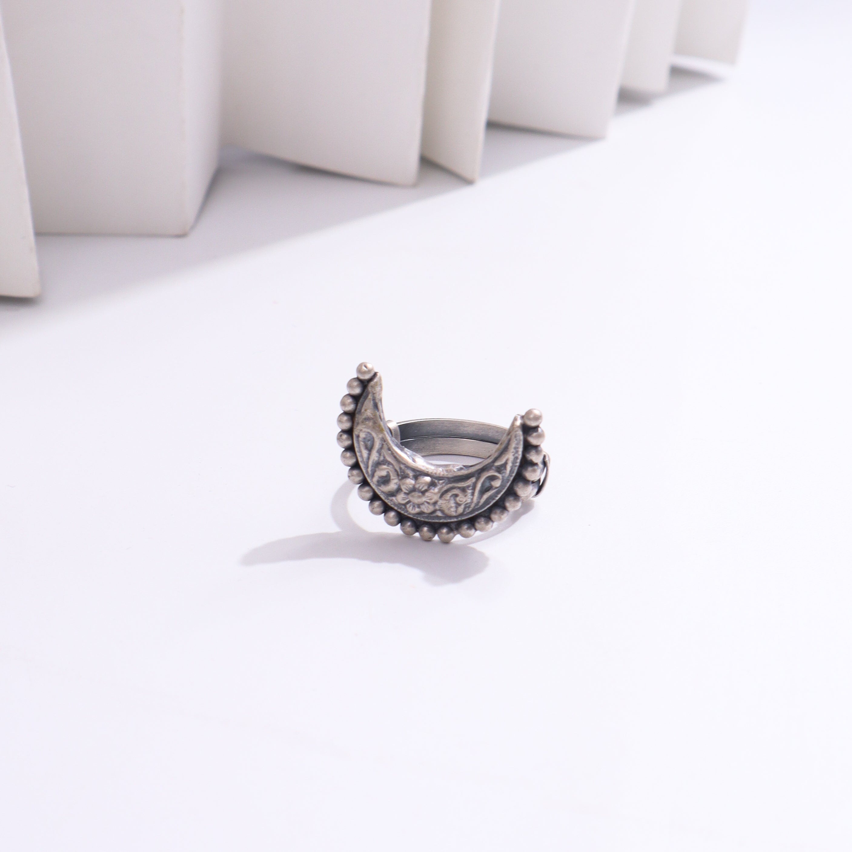 Silver jewelry ring