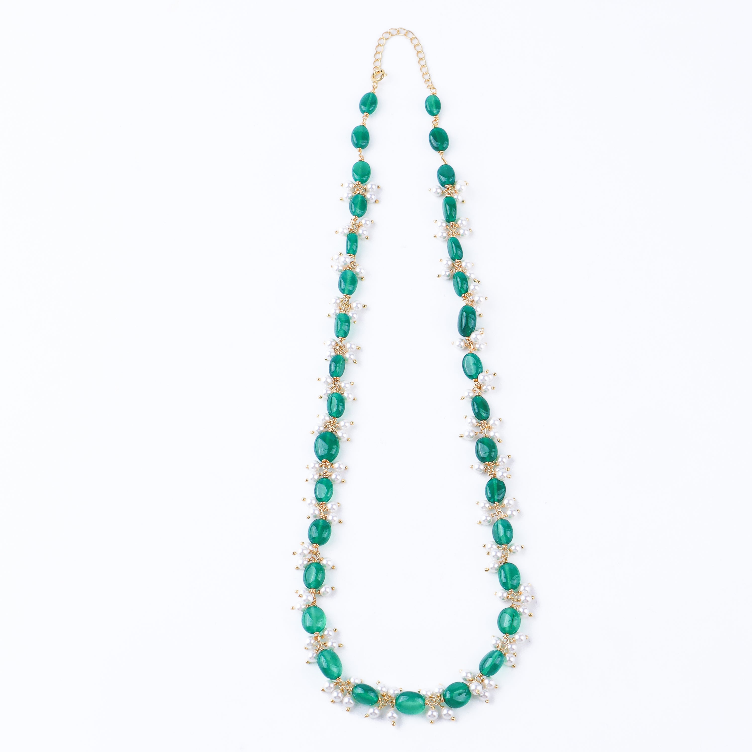 Handcrafted luxe necklace with green onyx and pearls polished finish