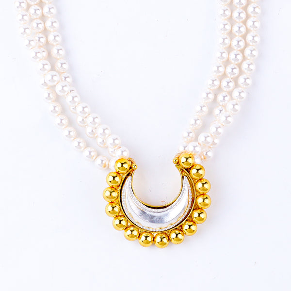 Pearl and gold-tone crescent necklace with jewelry set