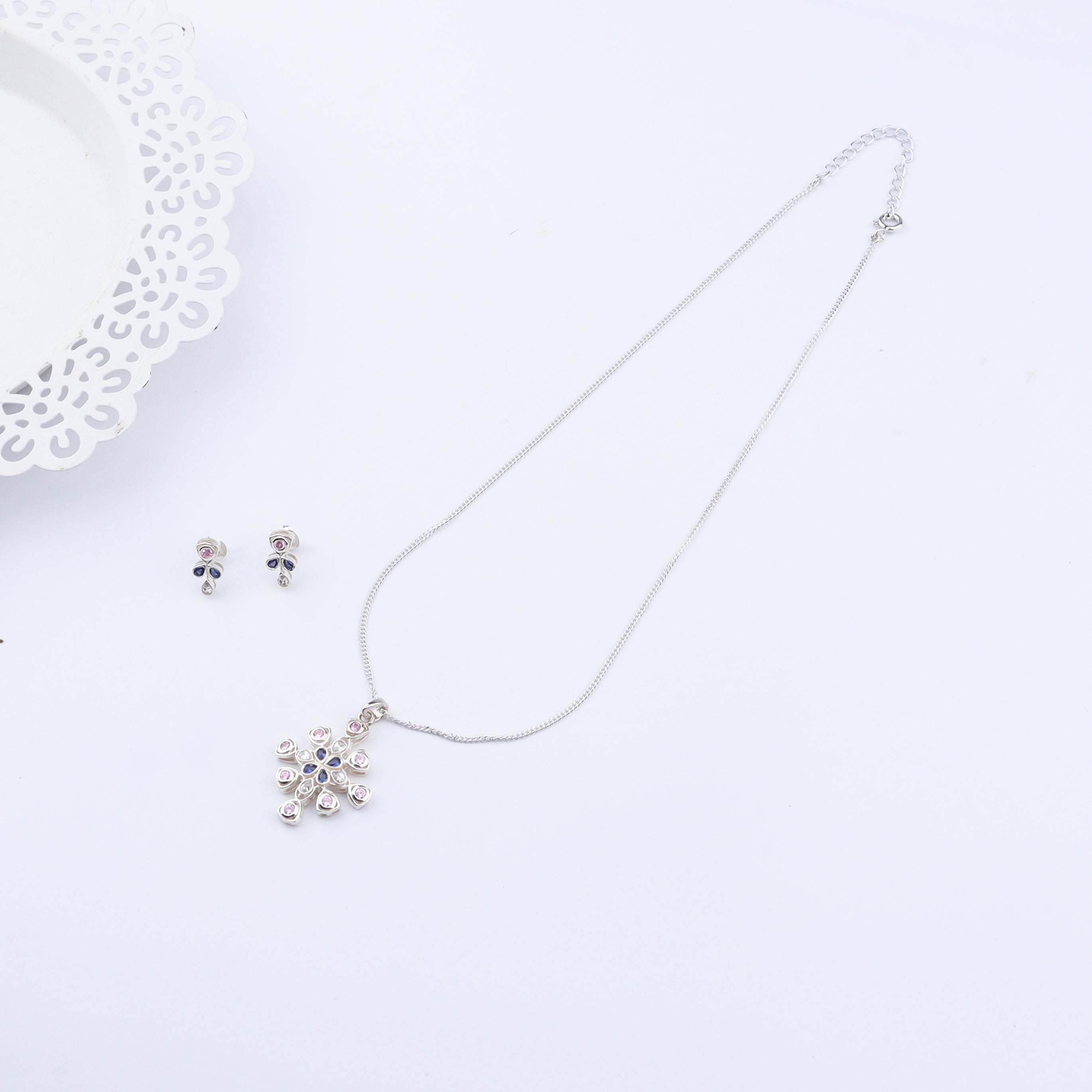 Silver Frosted Petal Set (Without chain)