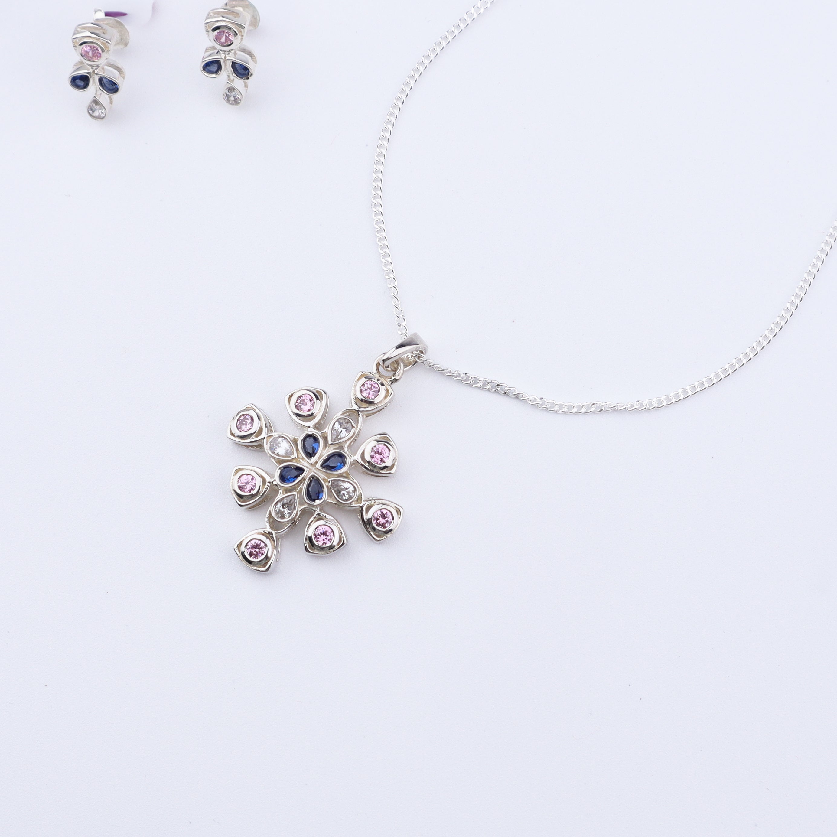 Silver Frosted Petal Set (Without chain)