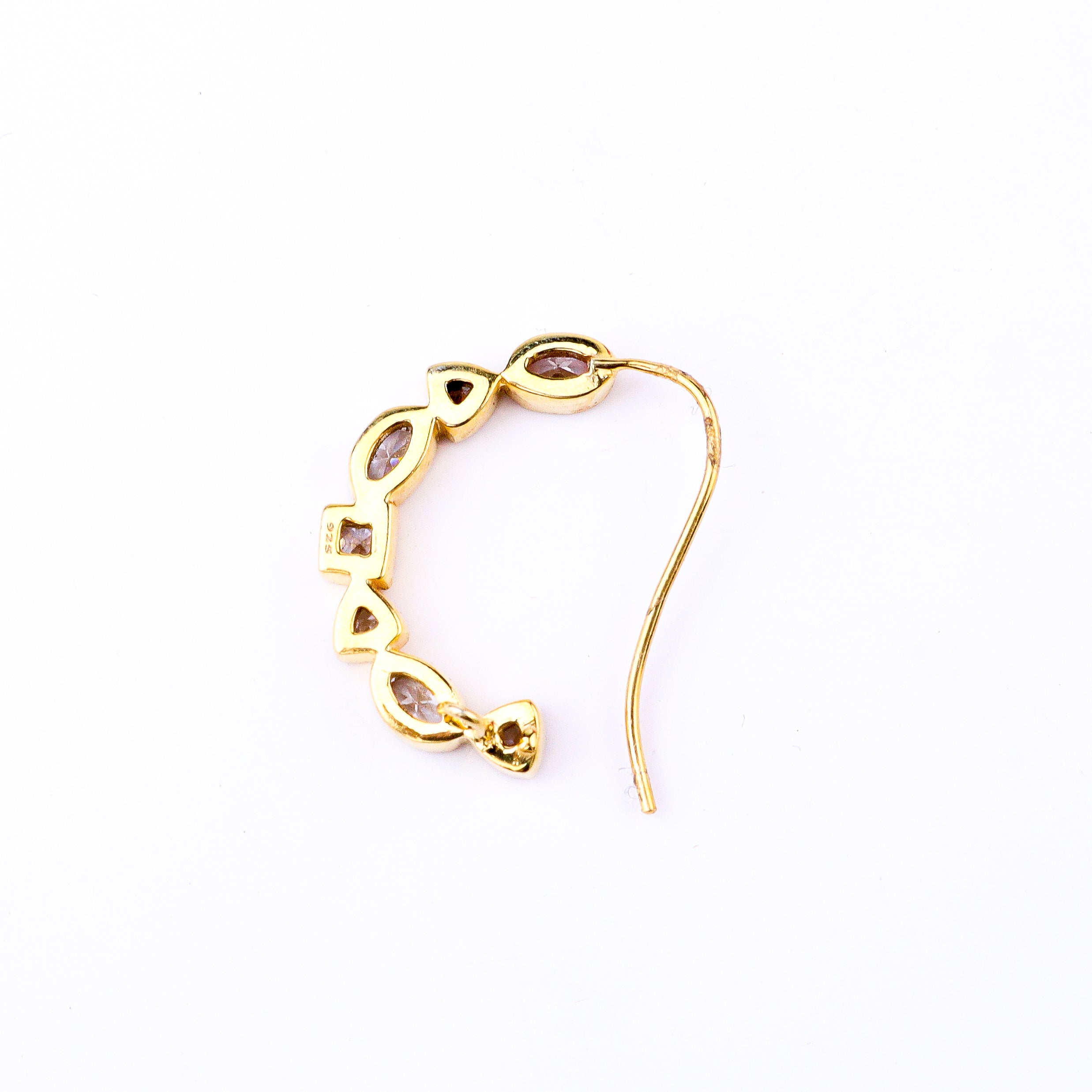 silver small nath stones on left side for everyday styling