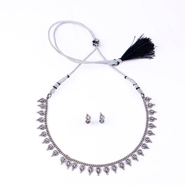 Oxidized Silver Delicate Leaf Set