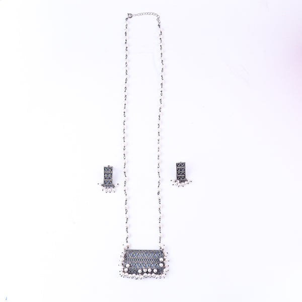 Silver Nakshi Set with Pearls Small