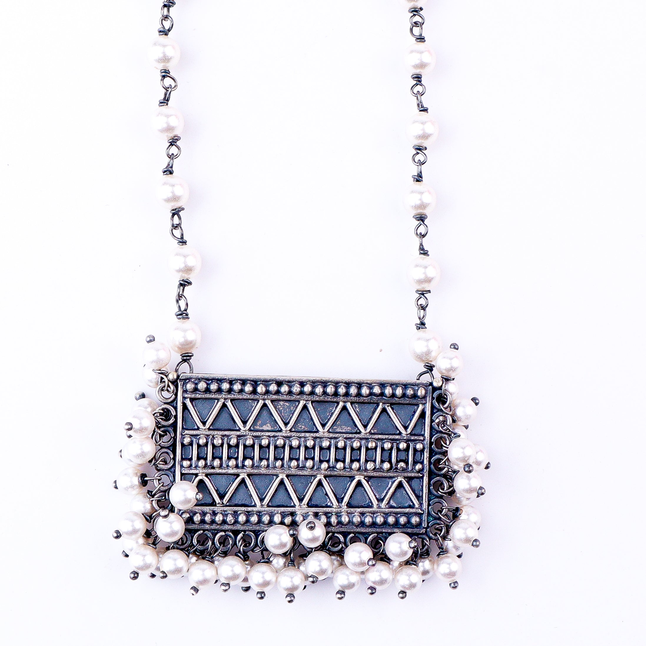 Silver Nakshi Set with Pearls Small