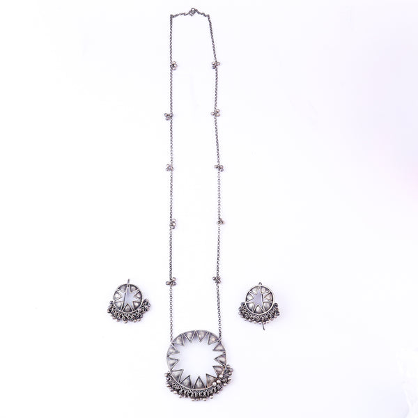 Silver Chakra with Pearls Set