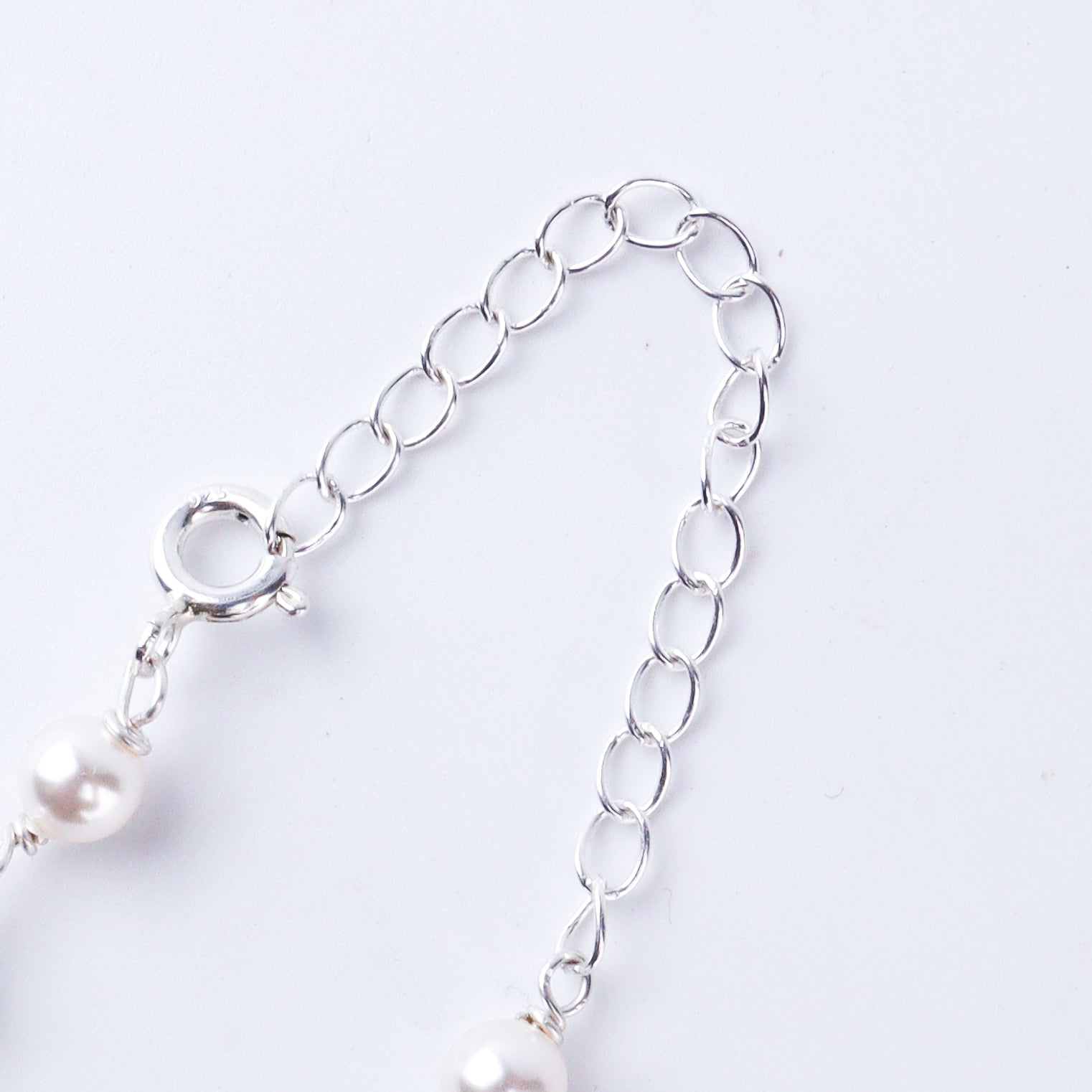 Silver Pearl Ganthan Necklace With Multi-color Stone