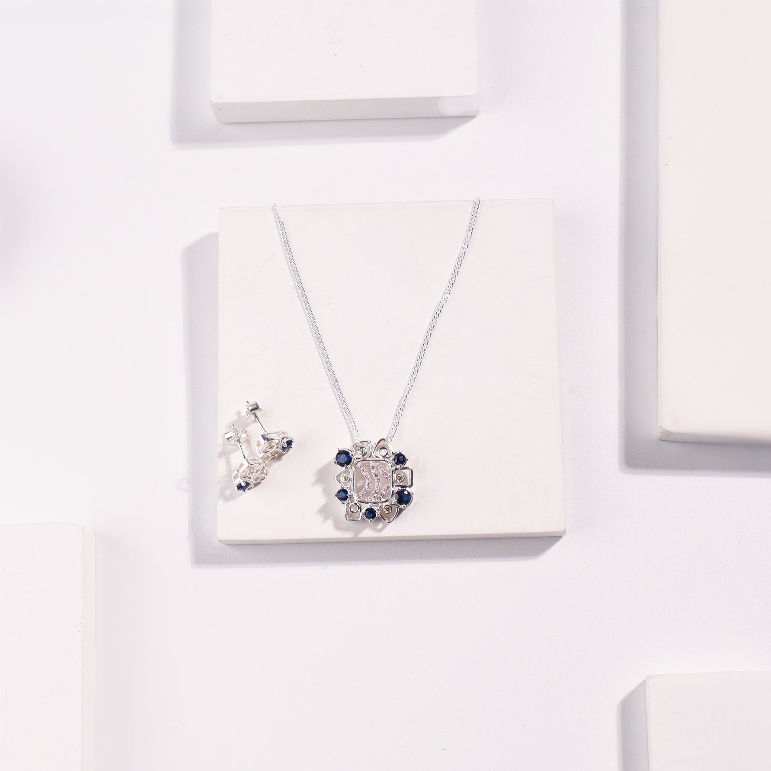 Silver Vivid Bloom Set (with chain)