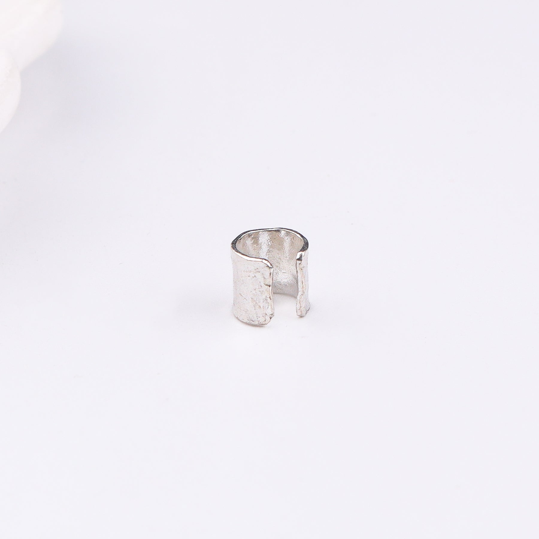 Unisex Hammered Earcuff in Silver