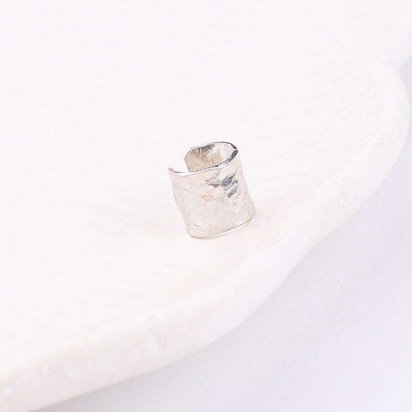 Unisex Hammered Earcuff in Silver