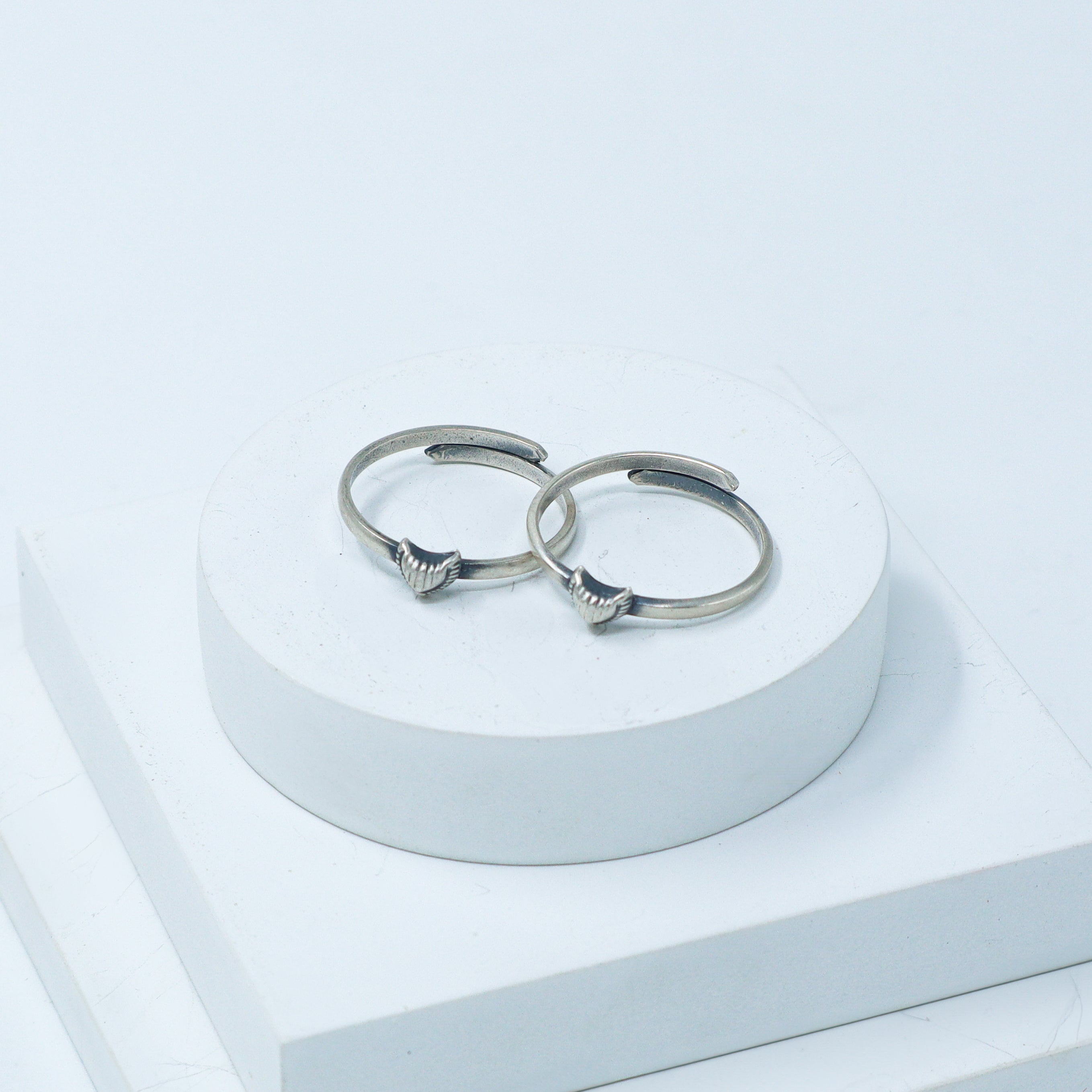 Silver Adjustable Toe ring (Abstract)