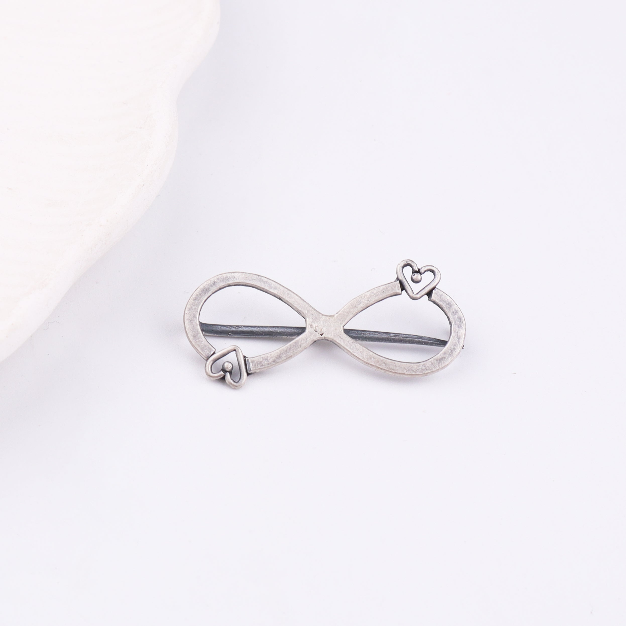 Infinity Love Brooch for Men / Women