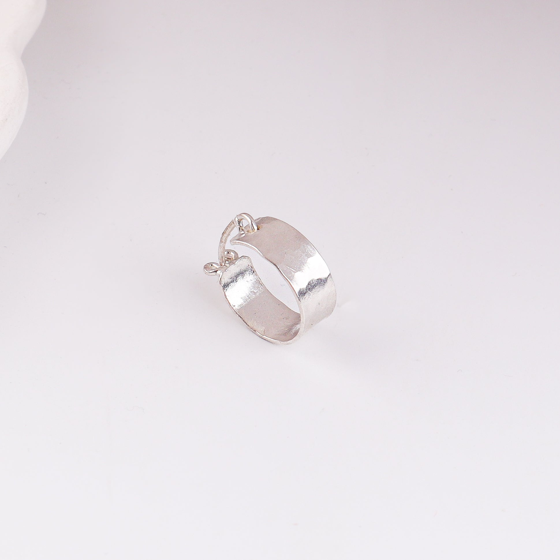 Unisex Hammered Baali