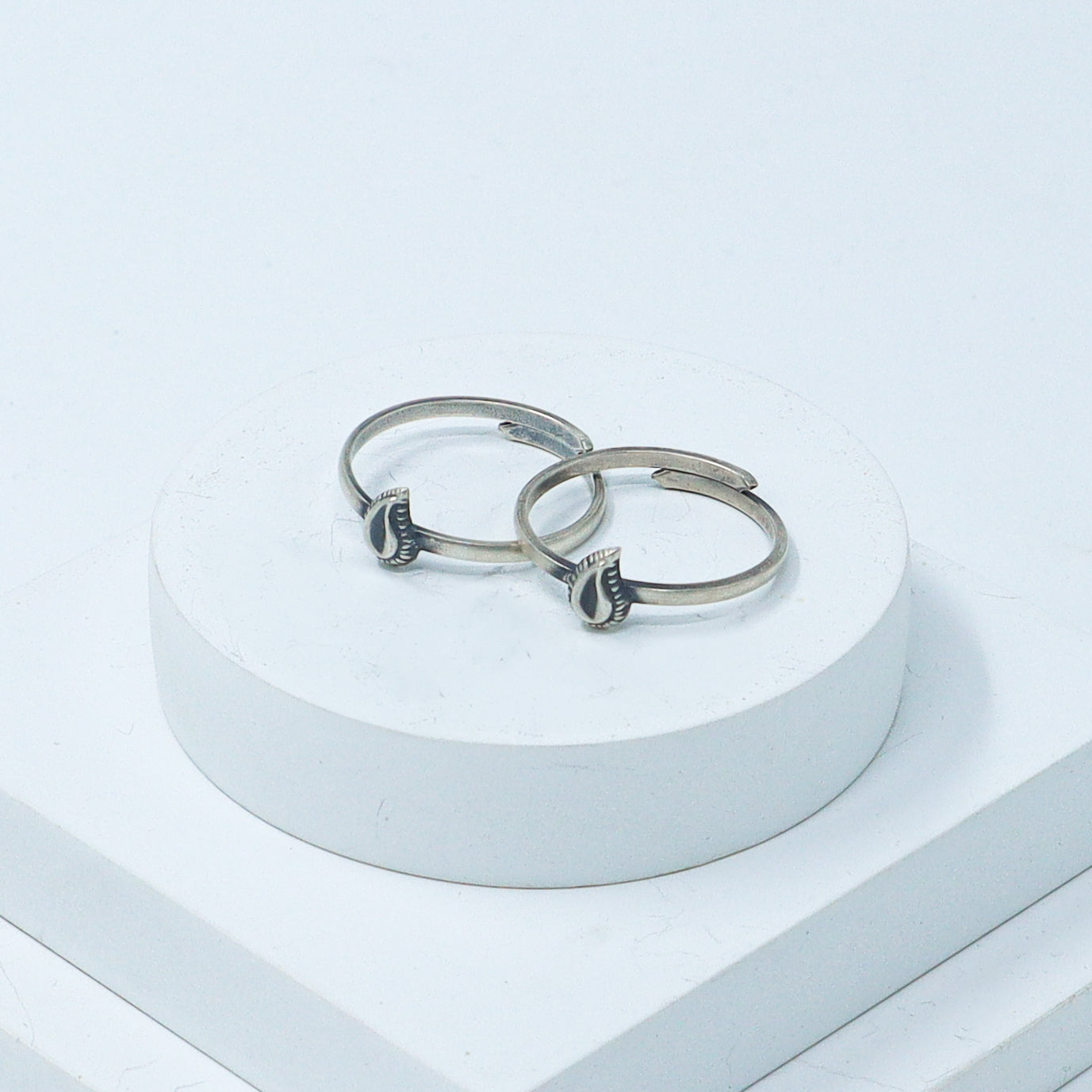 Silver Adjustable Toe ring (Kairi)