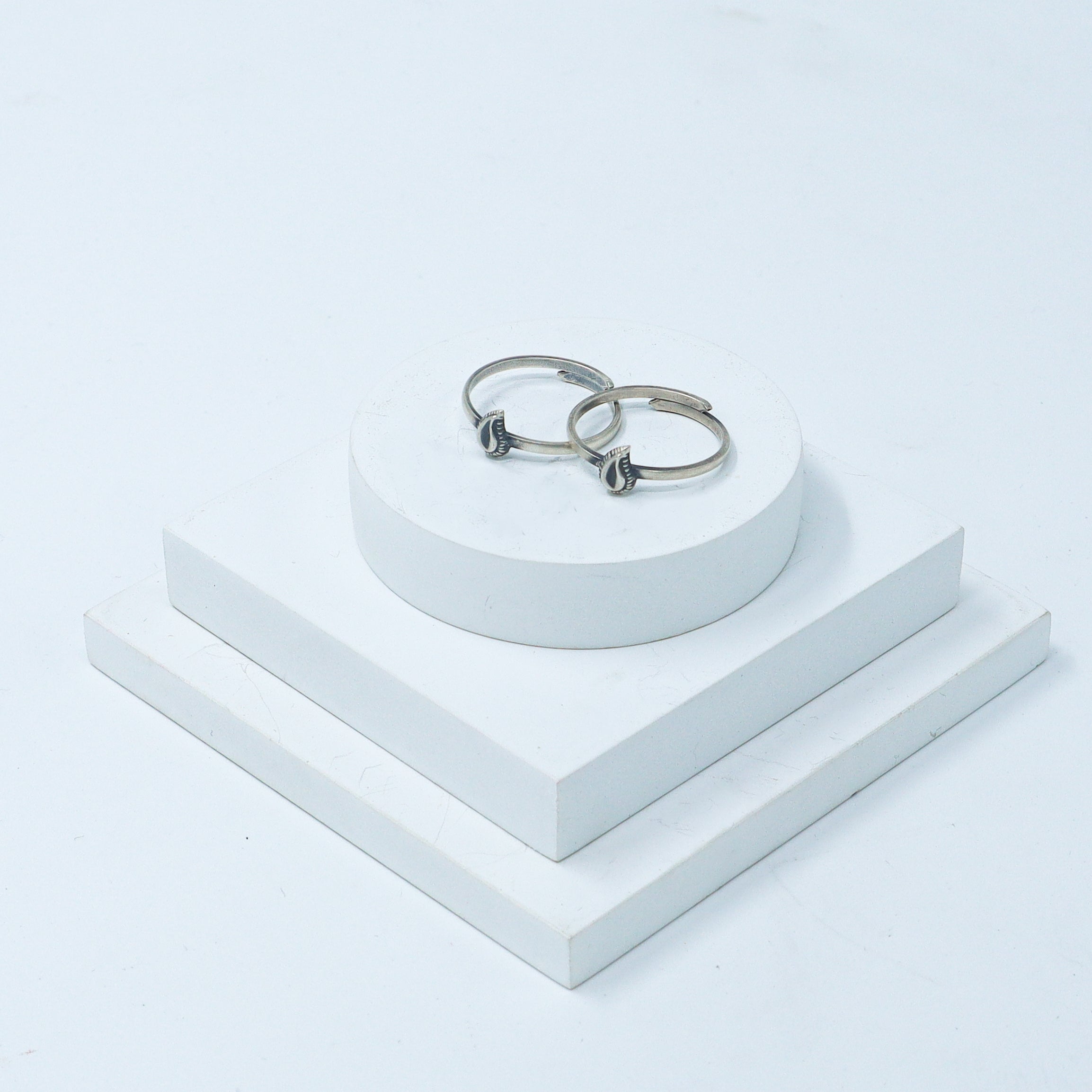 Silver Adjustable Toe ring (Kairi)