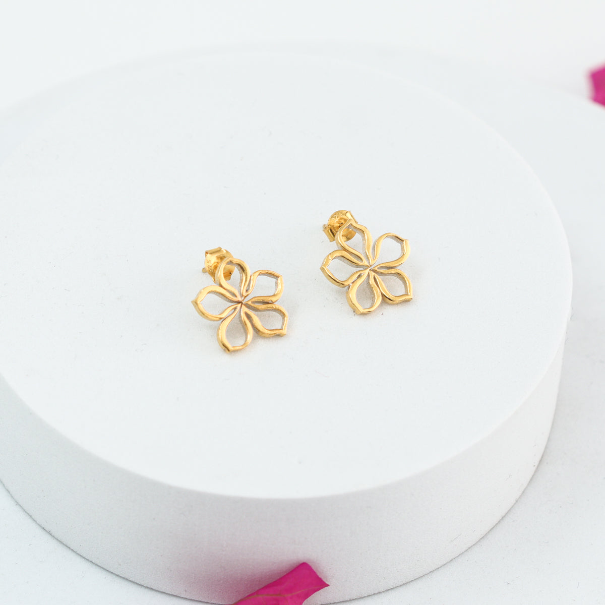 Sadafuli (Periwinkle) Silver Earrings | 92.5 Silver | 22K Gold Plated