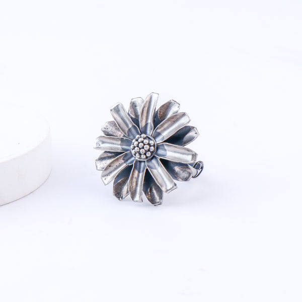 Silver Soorajmukhi (Flower Motif) Ring