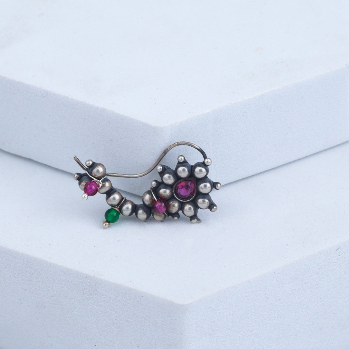 Itihaas Maharashtrian Nath Medium (Left, Pierced)