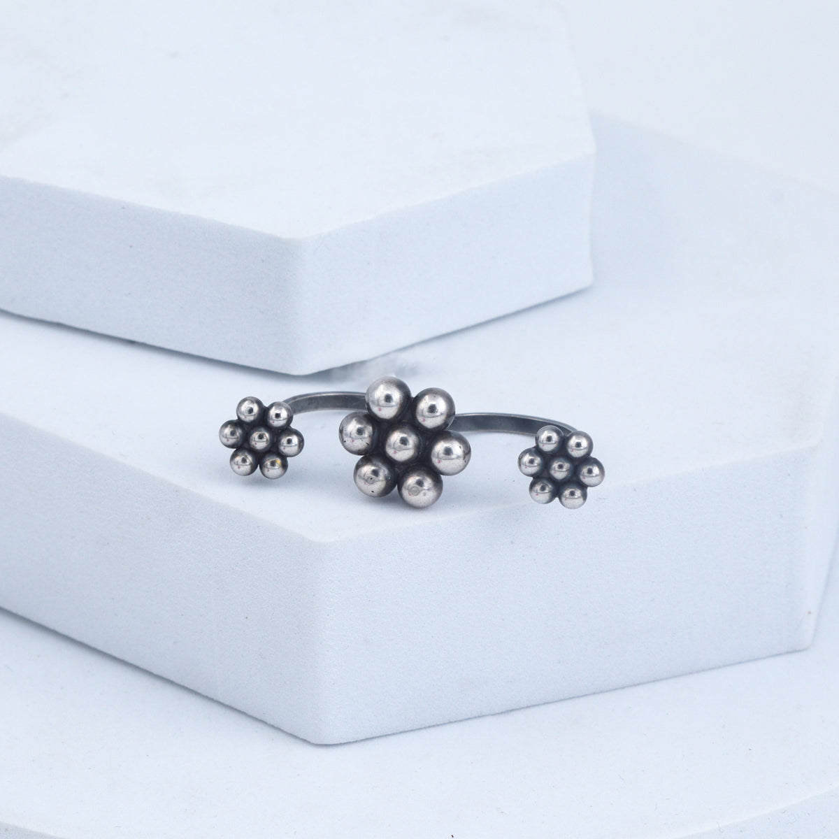 Kudi Two Finger Ring