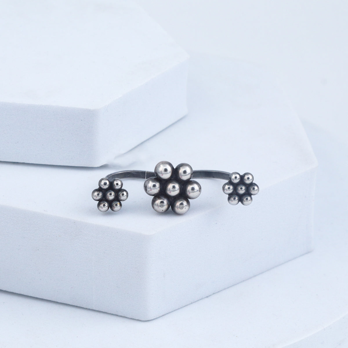 Kudi Two Finger Ring