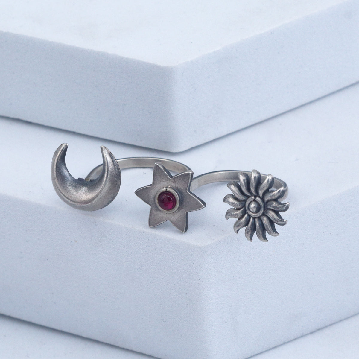 Moonlite Two Finger Ring