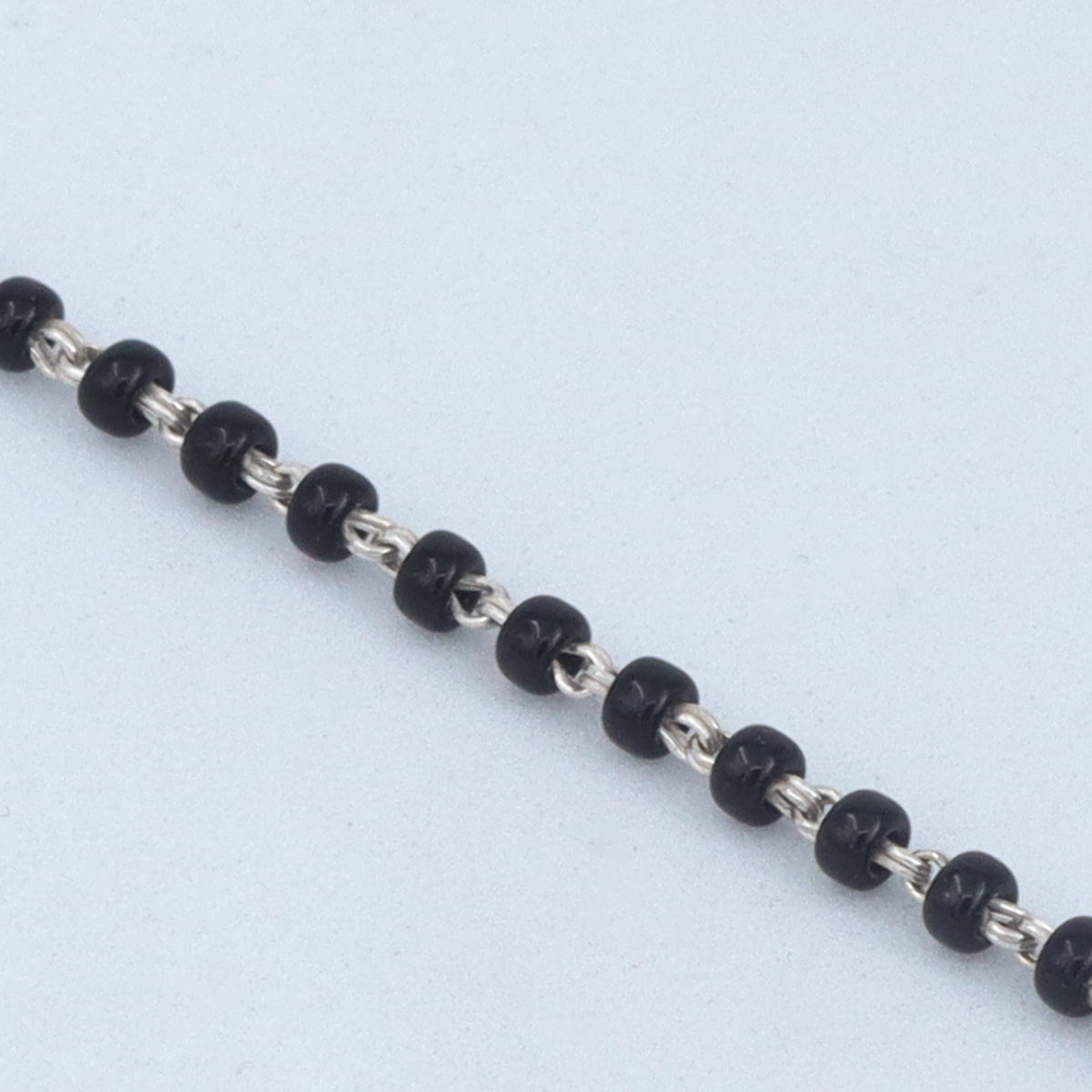 style silver kudi mangalsutra with modern ethnic look