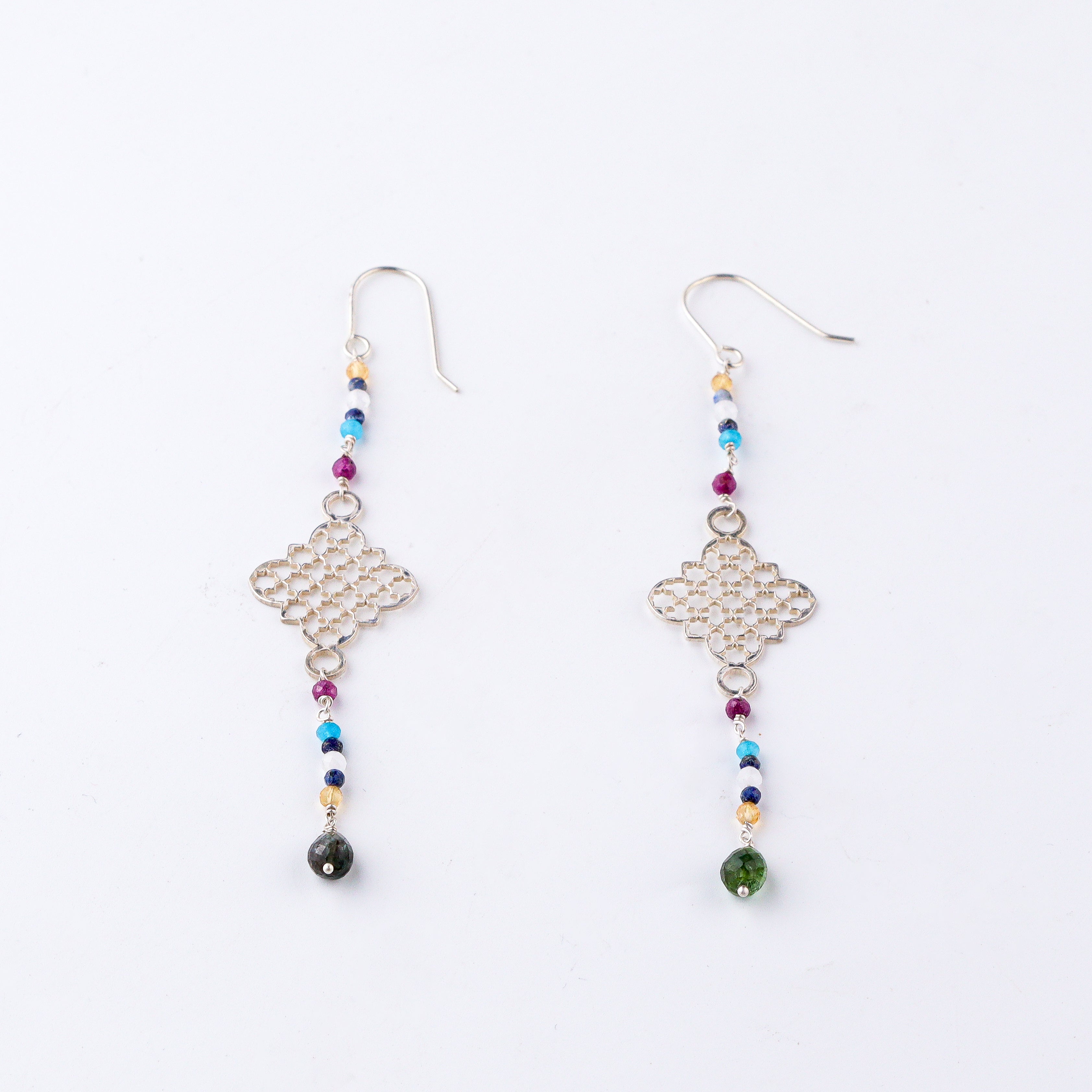 Silver Filigree Dangler Earring with Multicolor Stones
