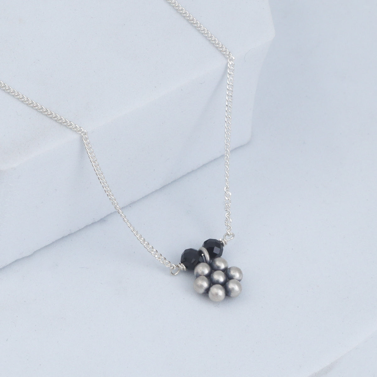 Silver Charm Chain Mangalsutra : Kudi