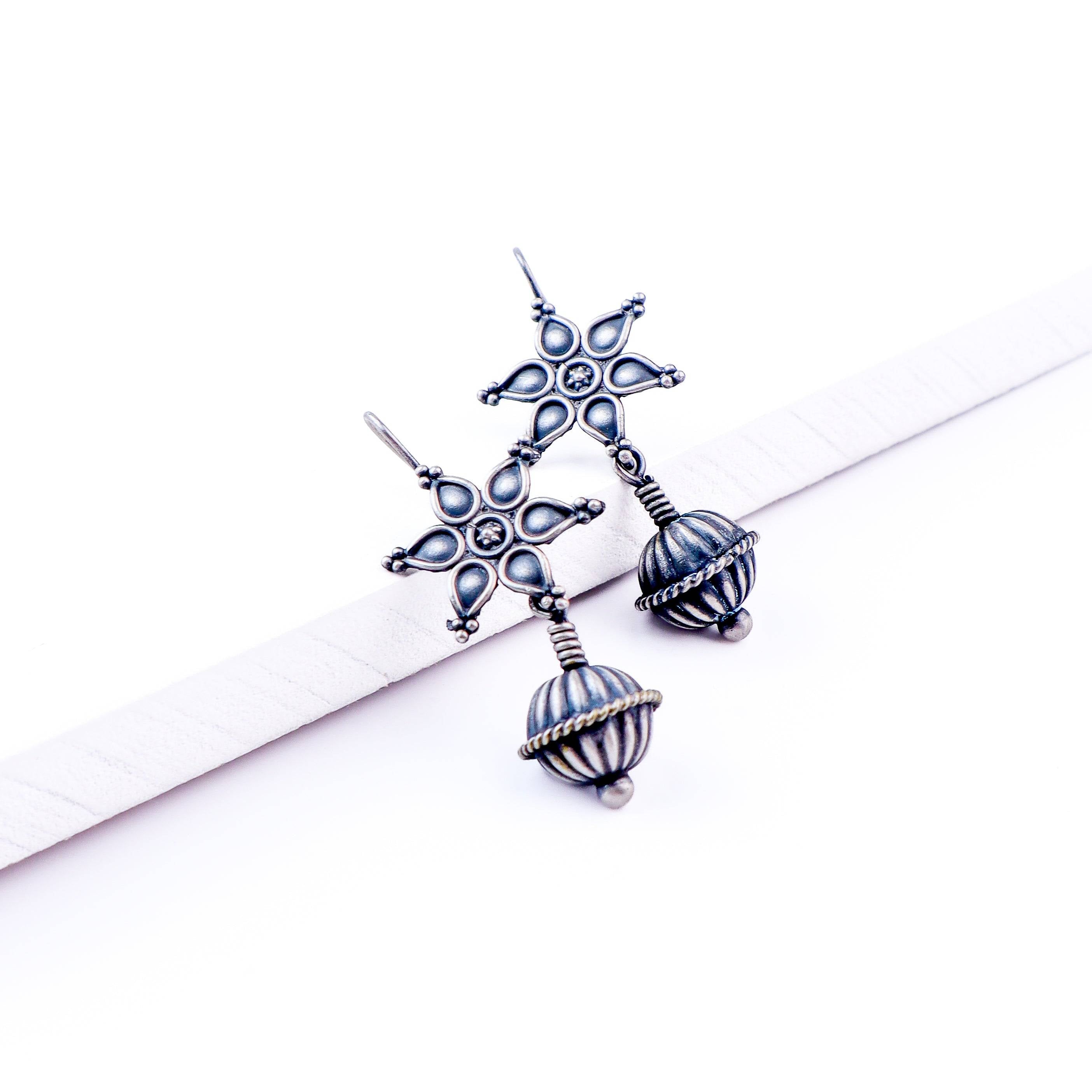 Oxidized Flower Spring Dome Earrings