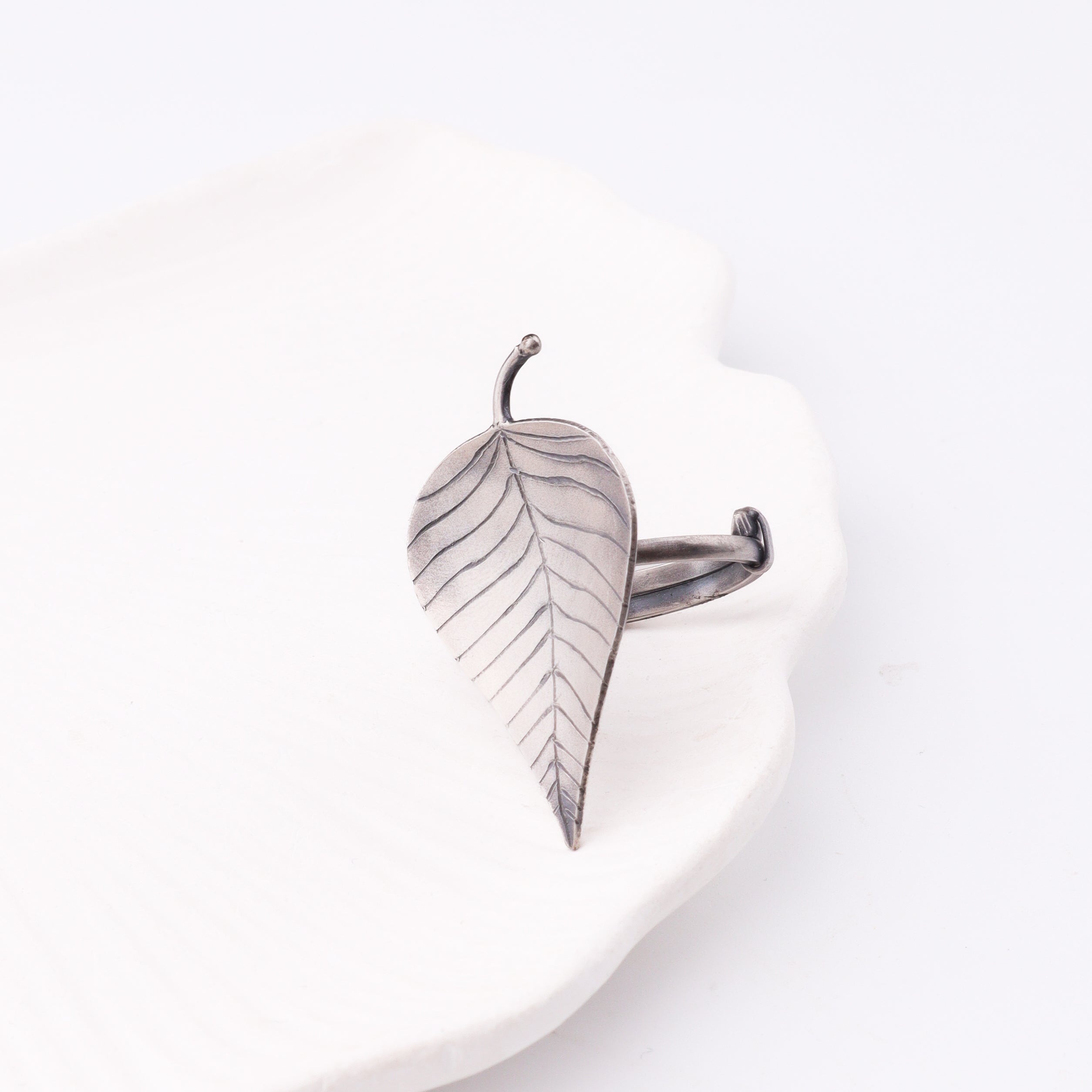 Peepal Ring (Adjustable)