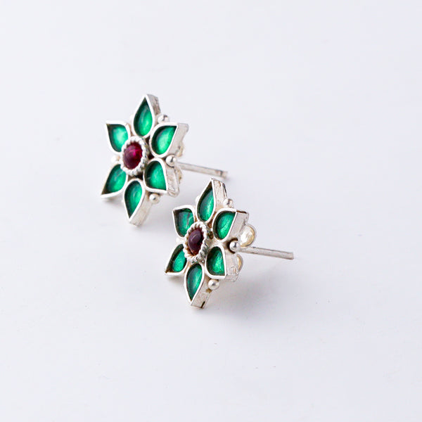 Silver Green Nakshatra Flower Earring