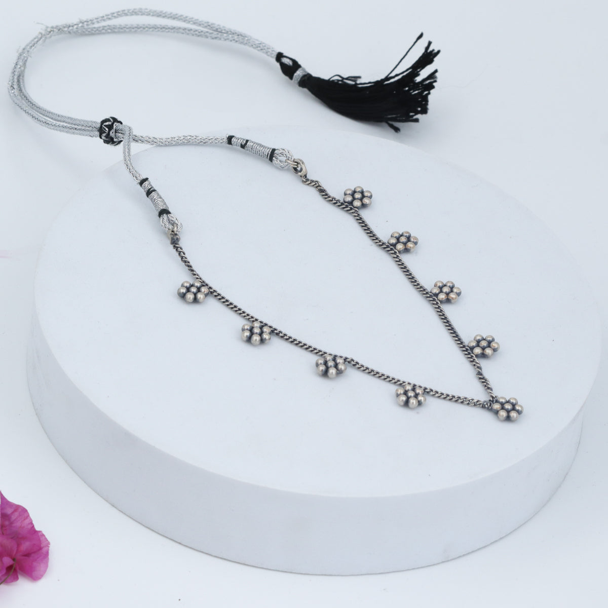 Kudi Chain Choker (9 Motif)