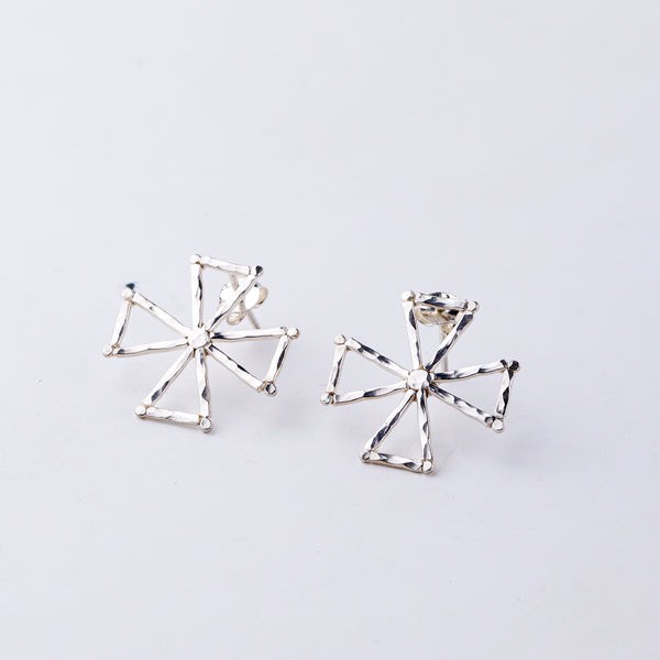 Handmade Pinwheel Earring (Hammered)