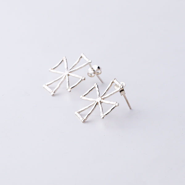 Handmade Pinwheel Earring (Hammered)