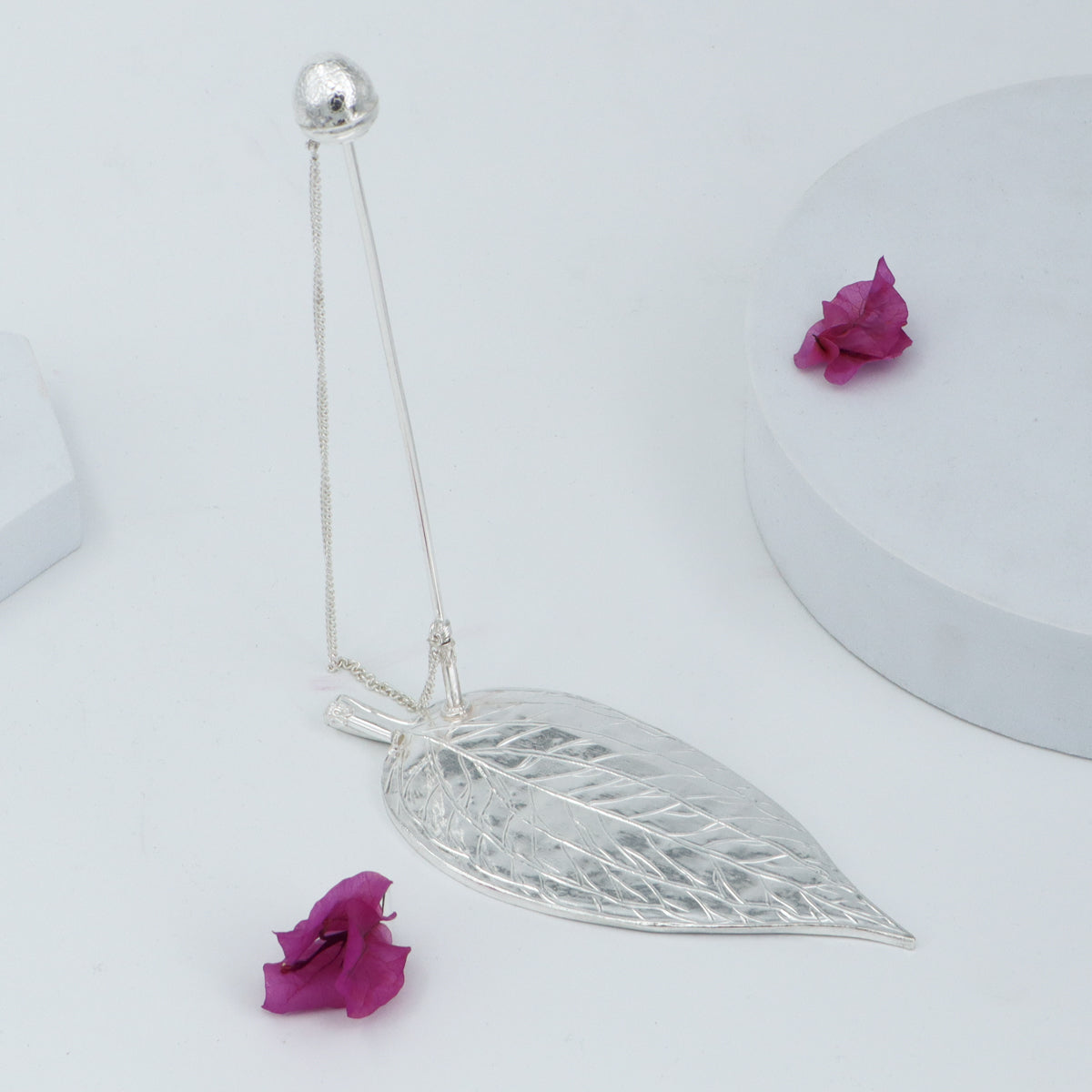 Vida Paatra ( Betel leaf holder )