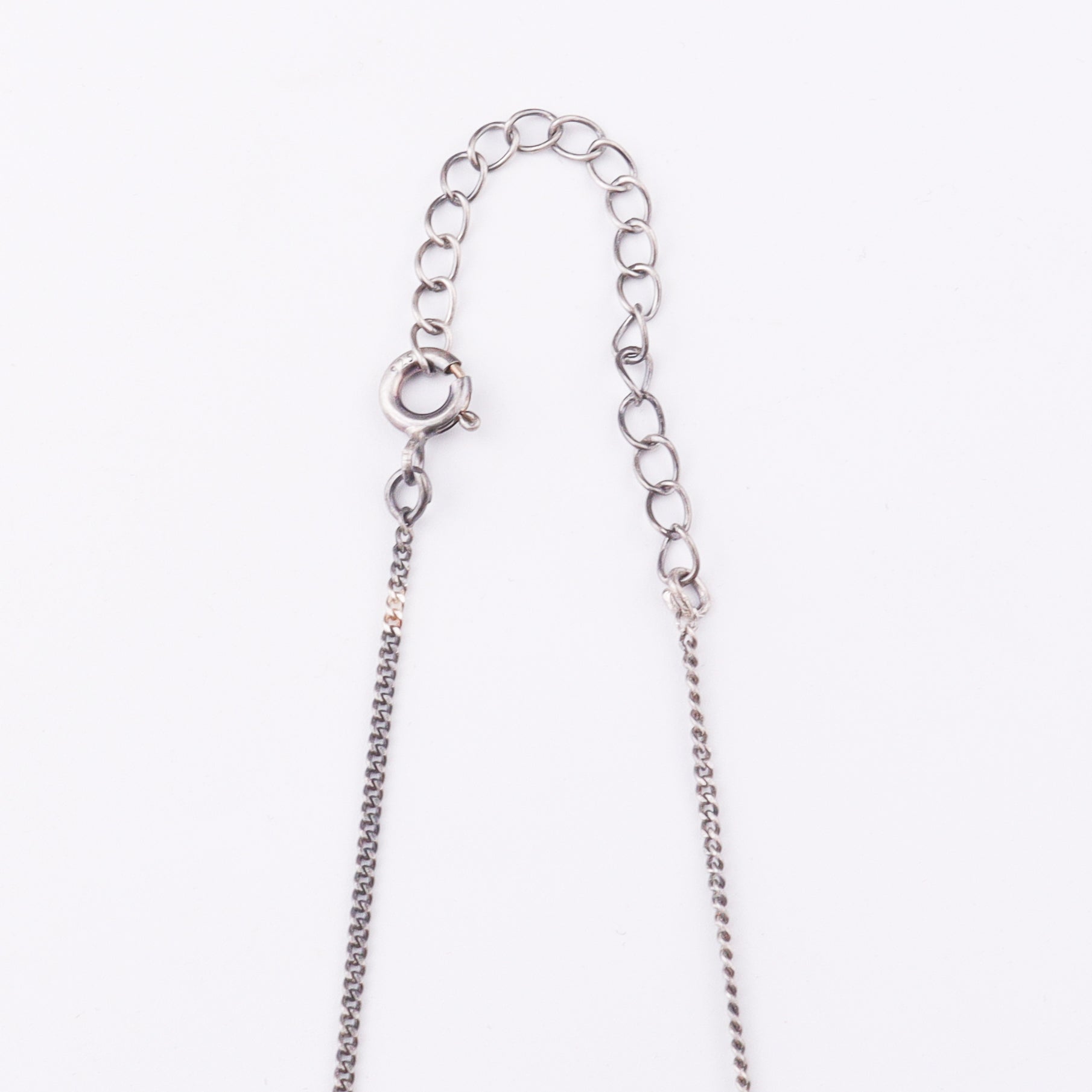 Saroj-Parna Silver Pendant (Small)