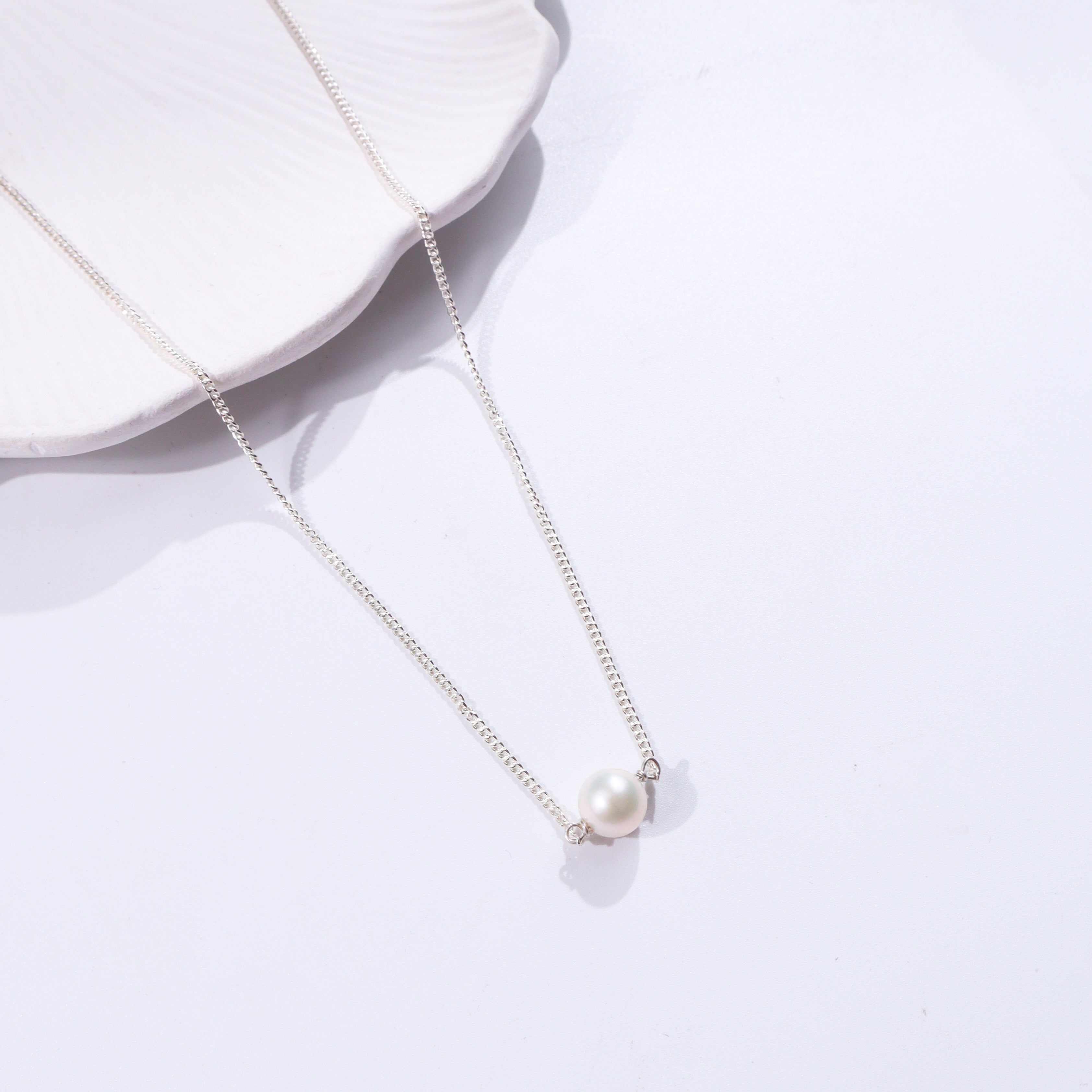 Classic Single Pearl Necklace - 8 mm freshwater pearl