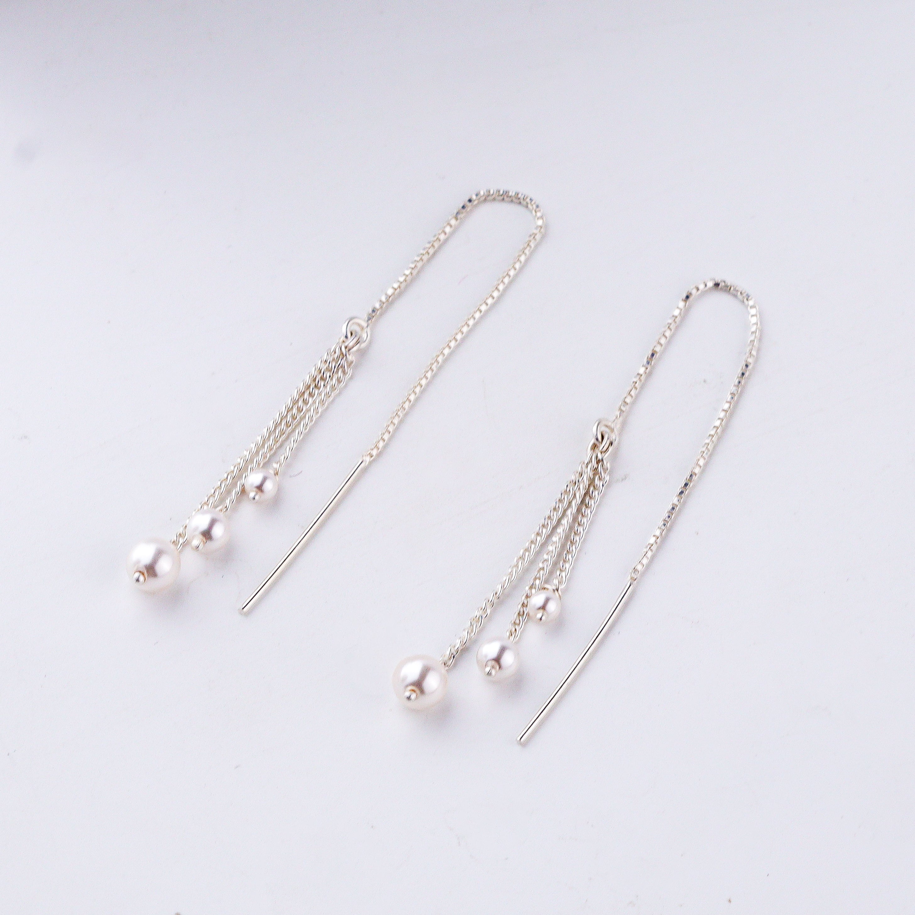 wearing Sui Dhaaga Three Pearl Drops Earrings everyday look