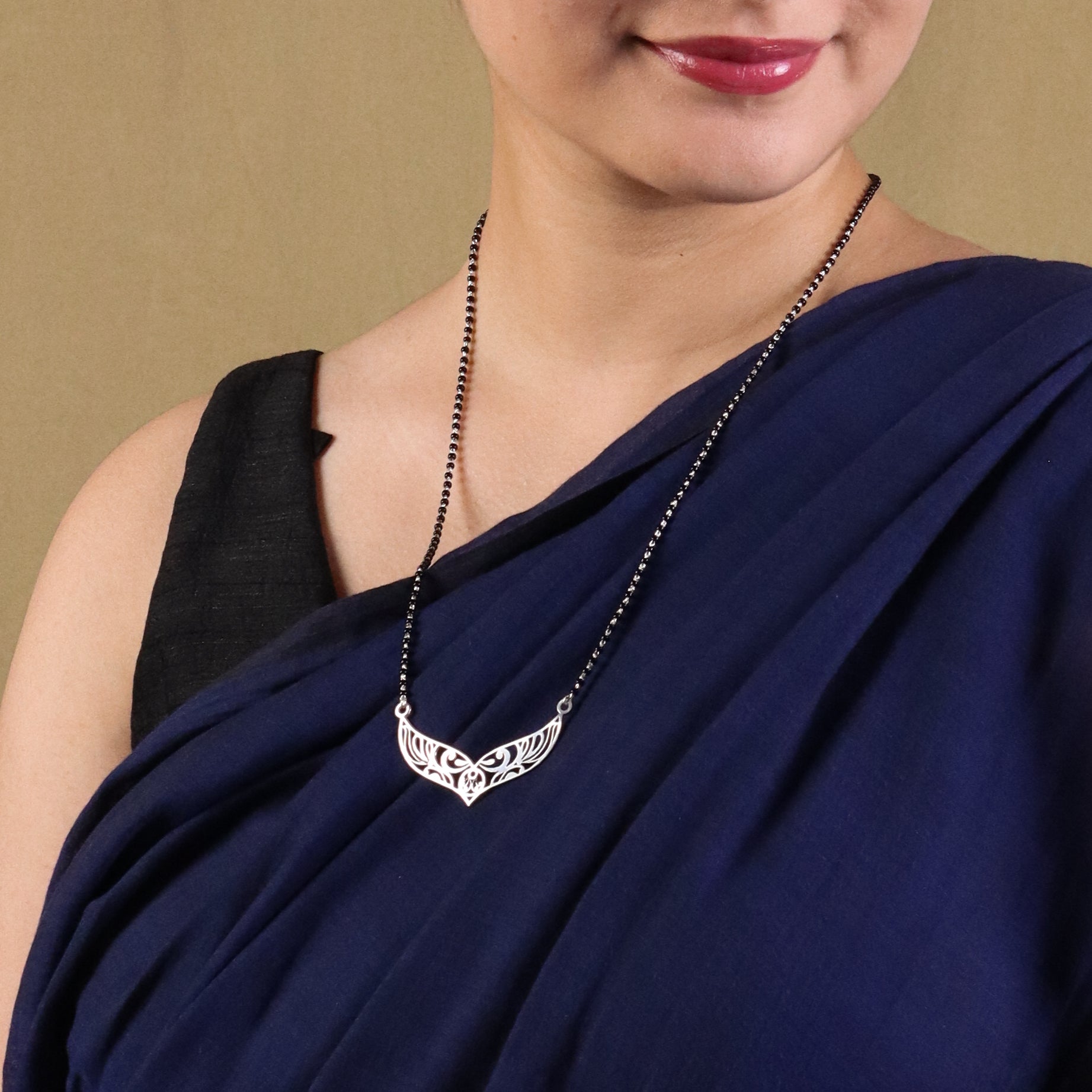 Silver Floral Nakshi Mangalsutra