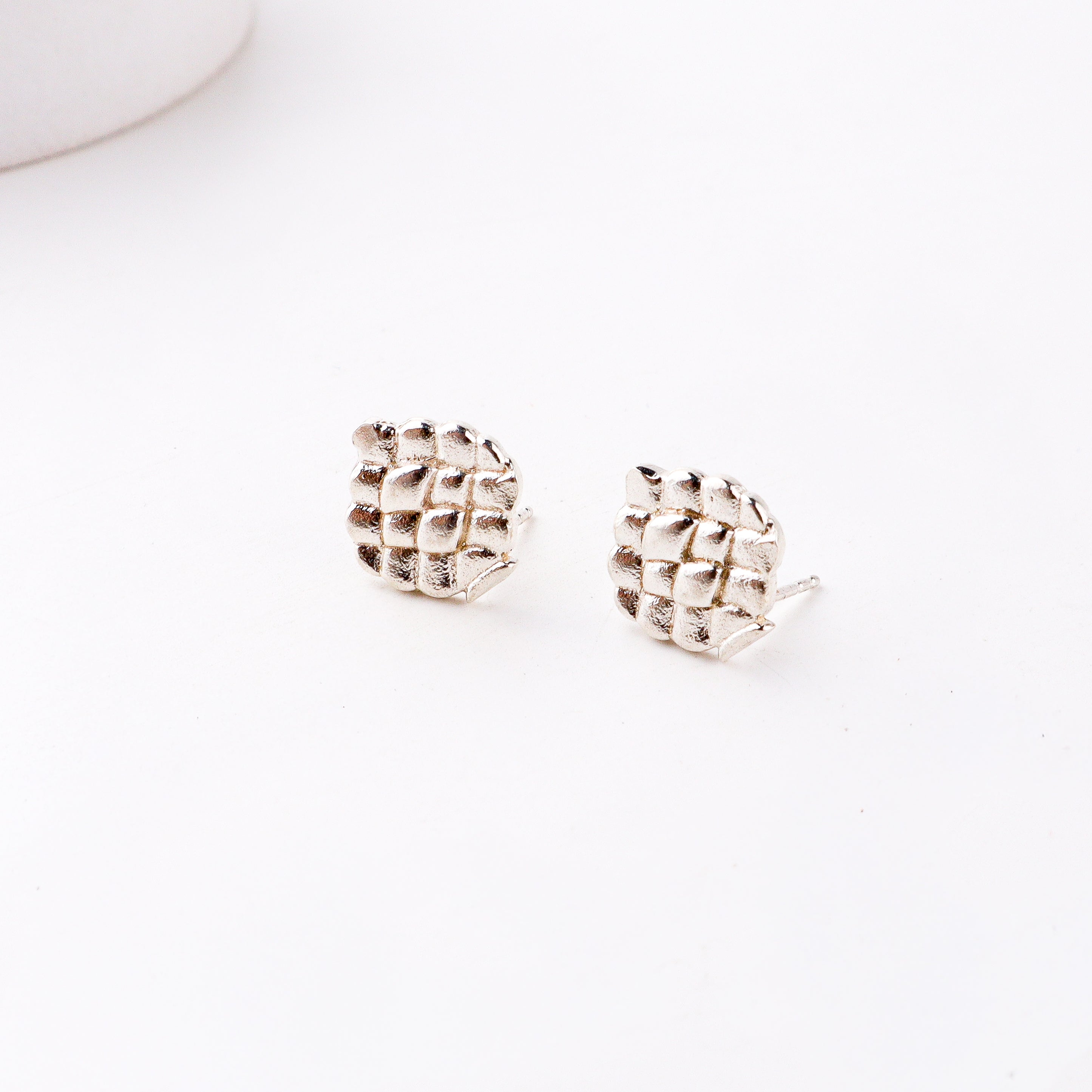 Silver Saaj Motif Earring: अननस (Ananas)