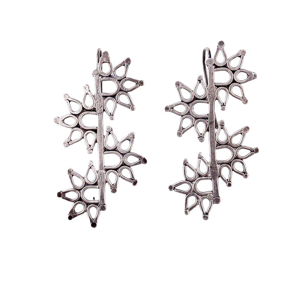 Mini Raatrani Hammered Earring